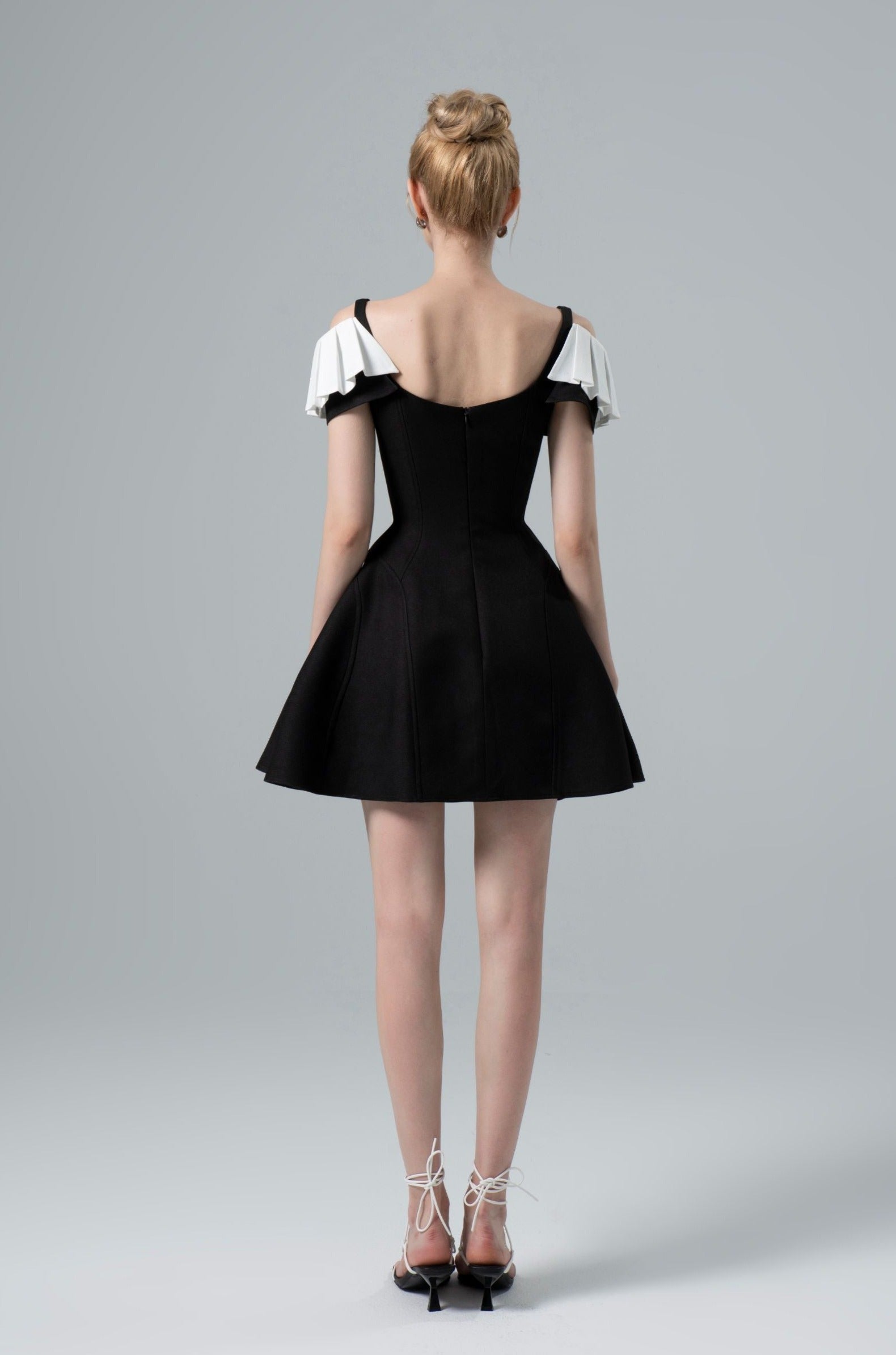 Sapphi Two-tone Mini Dress